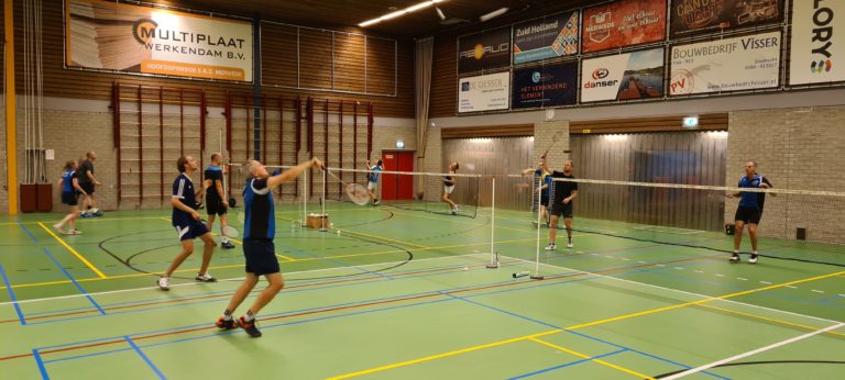 Probeer Badminton Nu bij Shuttle Up