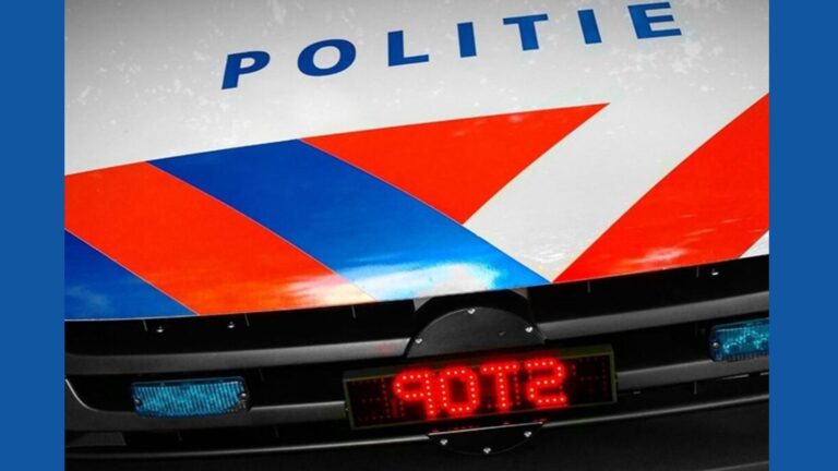 Agent wordt meters meegesleurd als autobestuurder op de vlucht slaat
