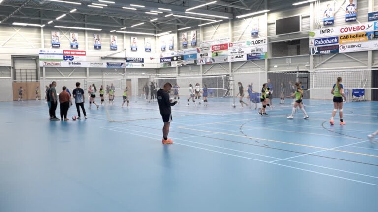 Topvolleyballers in de dop getest in Sliedrecht