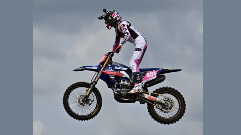 Motorcrosster Van Drunen (17) neemt met zege in Arnhem voorschot op wereldtitel