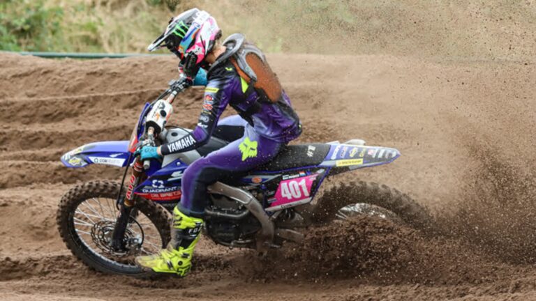Lotte van Drunen bekroont topseizoen met wereldtitel motorcross