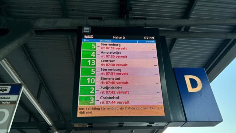 Landelijke OV-staking raakt ook Drechtsteden: ‘Vervelend, maar wel terecht’