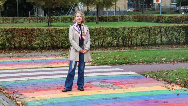 Verontwaardiging na nieuwe vernieling regenboogpad: ‘Heel triest’