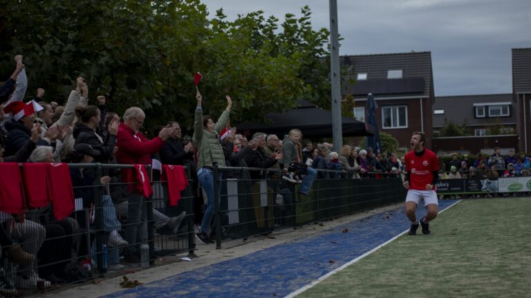 Merwede/Multiplaat wordt kampioen in het hol van de leeuw! 