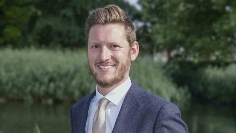 Voor het eerst een nieuwe griffier in Ridderkerk