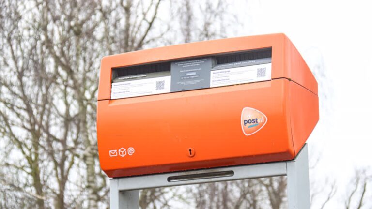 Deze brievenbussen verdwijnen, deels vervangen door automaten