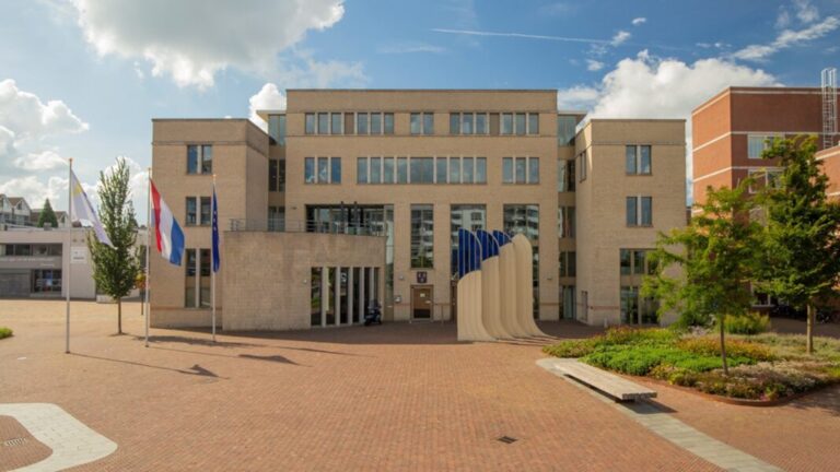 Gemeenteraad bespreekt proces van besluitvorming over bezuinigingen