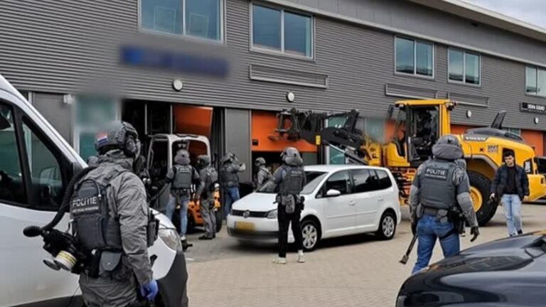 Gezellige loodsen blijken vol jerrycans te staan met vloeistof om harddrugs mee te maken