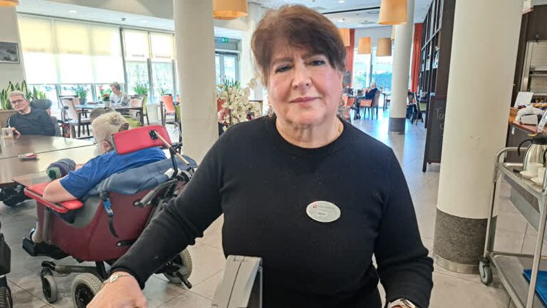 Statushouders schitteren in verzorgingstehuis: ‘Dit is toch geweldig?’