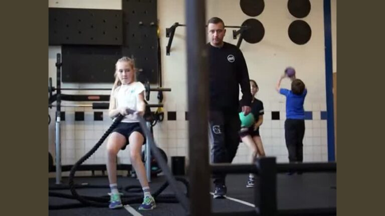 Kinderen ontdekken fitness-trend Hyrox: ‘Vriendin van Enzo Knol doet het ook’
