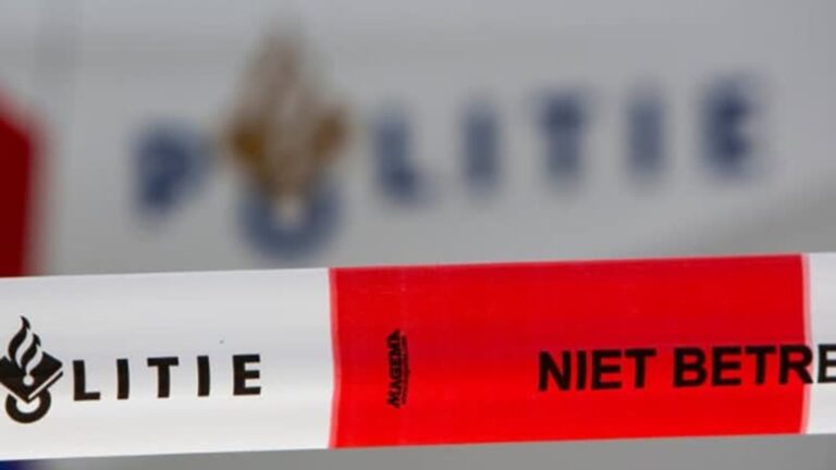Drugslab ontdekt op bedrijventerrein, twee aanhoudingen
