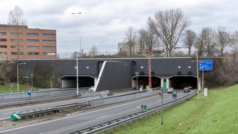 Nog een weekje doorbijten: linkerbuis Drechttunnel gaat dicht