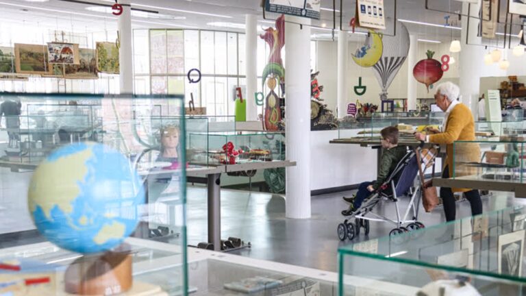 Onderwijsmuseum sorteert voor op sluiting en schaalt activiteiten af: ‘Het is 5 over 12’