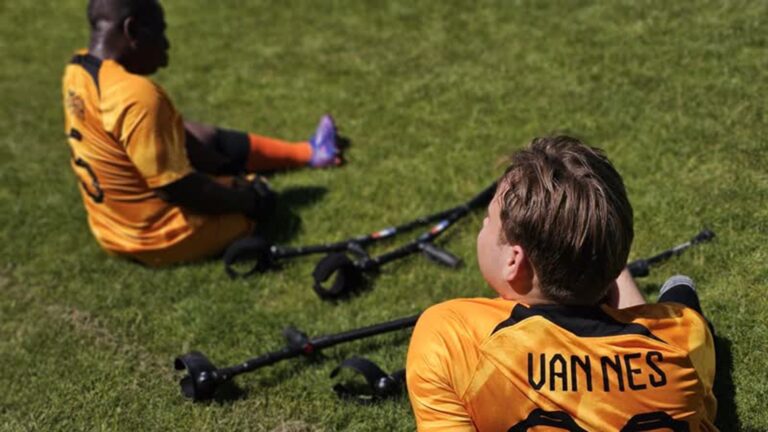 Amputatievoetbal: Eén been minder, maar geen stap terug