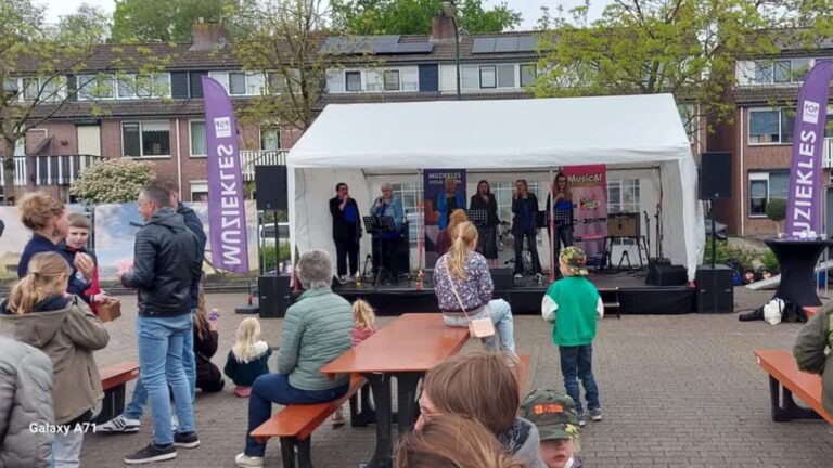 Streek viert 80 jaar bevrijding met festivals, optochten en vuurwerk