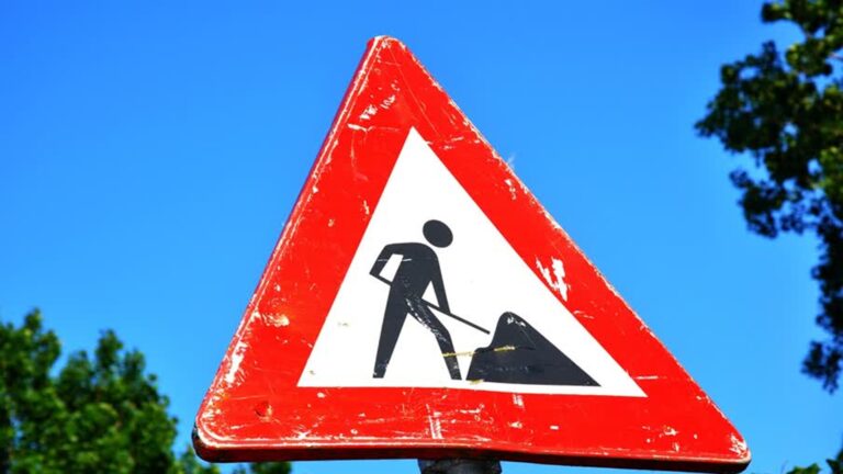 Oude Torenweg deels dicht voor aanleg glasvezel