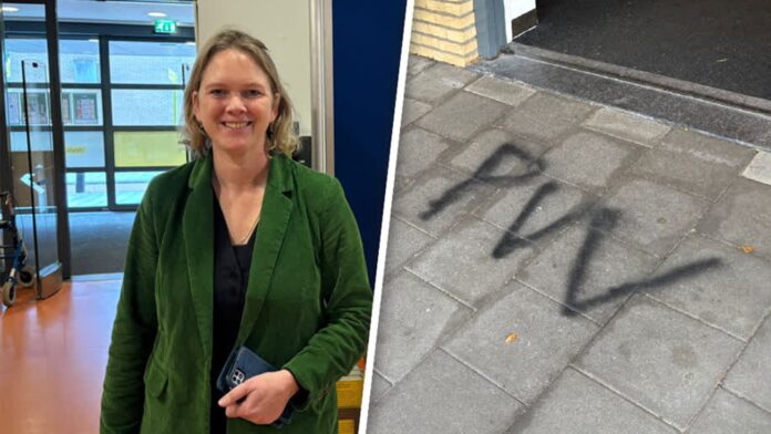 8e8ec626999aa8af75bc1948d60e42bd