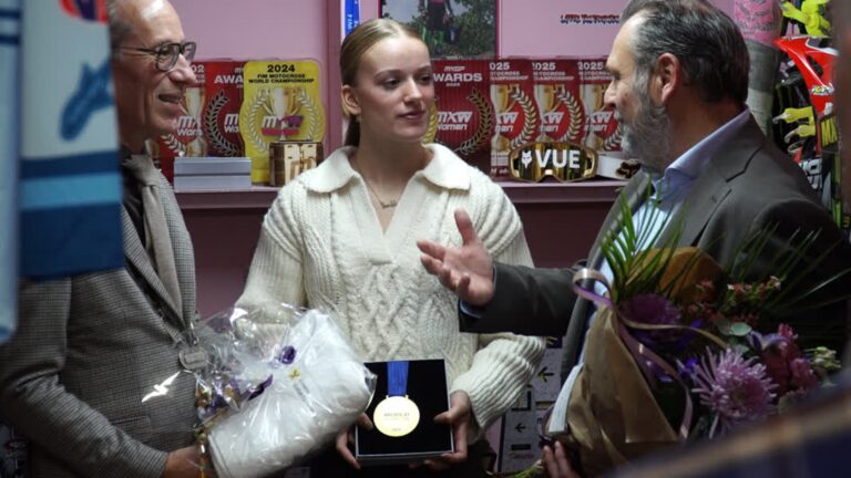 Tweemalig wereldkampioen Lotte van Drunen in het zonnetje gezet