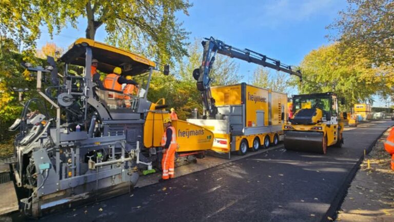 Eén nieuwe rijbaan is klaar, maar werkzaamheden aan deze singel zijn nog in volle gang