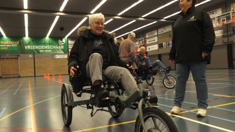 Weg met het taboe op de driewielfiets: ‘Het is heel anders dan ik gewend ben’