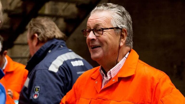 Opsporingsdienst doet inval in woning van scheepsbouwer Kommer Damen (81)