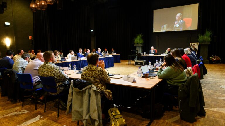 Vergaderingen gemeenteraad Sliedrecht nu ook live te volgen via MerweRTV