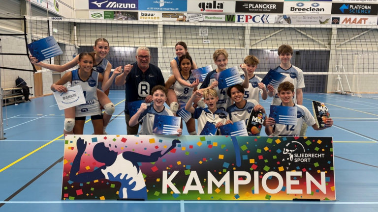 Beide Jongens B-teams Sliedrecht Sport weer op dezelfde dag kampioen